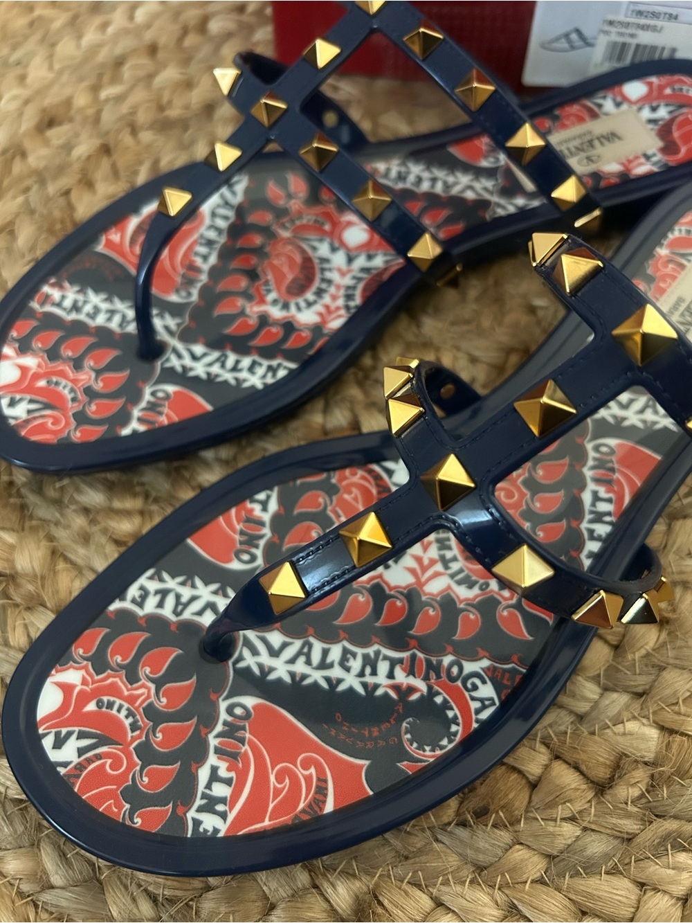 Valentino Garavani rockstud sandal - Picture 2 of 7
